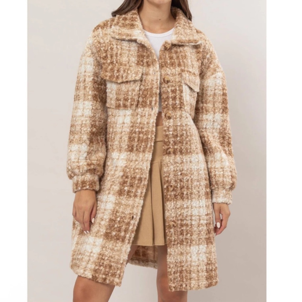 HYFVE Plaid Tan and Cream Women's Coat Shacket Boucle